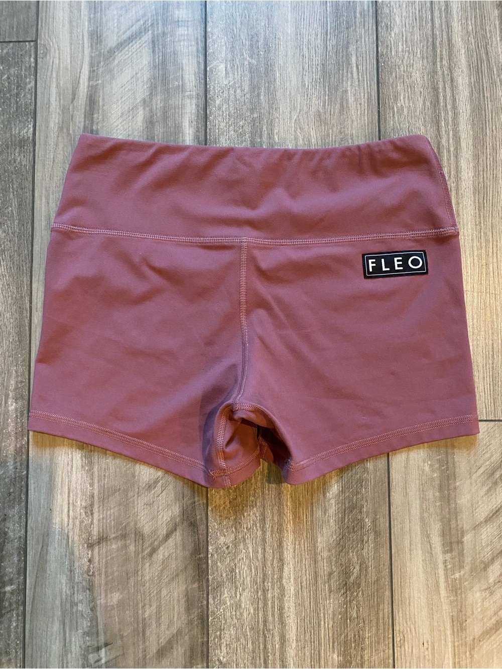 Fleo Athletic Activewear Workout Shorts Large